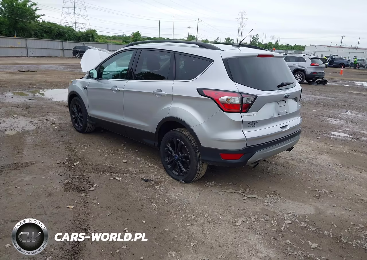 2018 Ford Escape Se VIN:1FMCU0GD2JUA65805 - 3