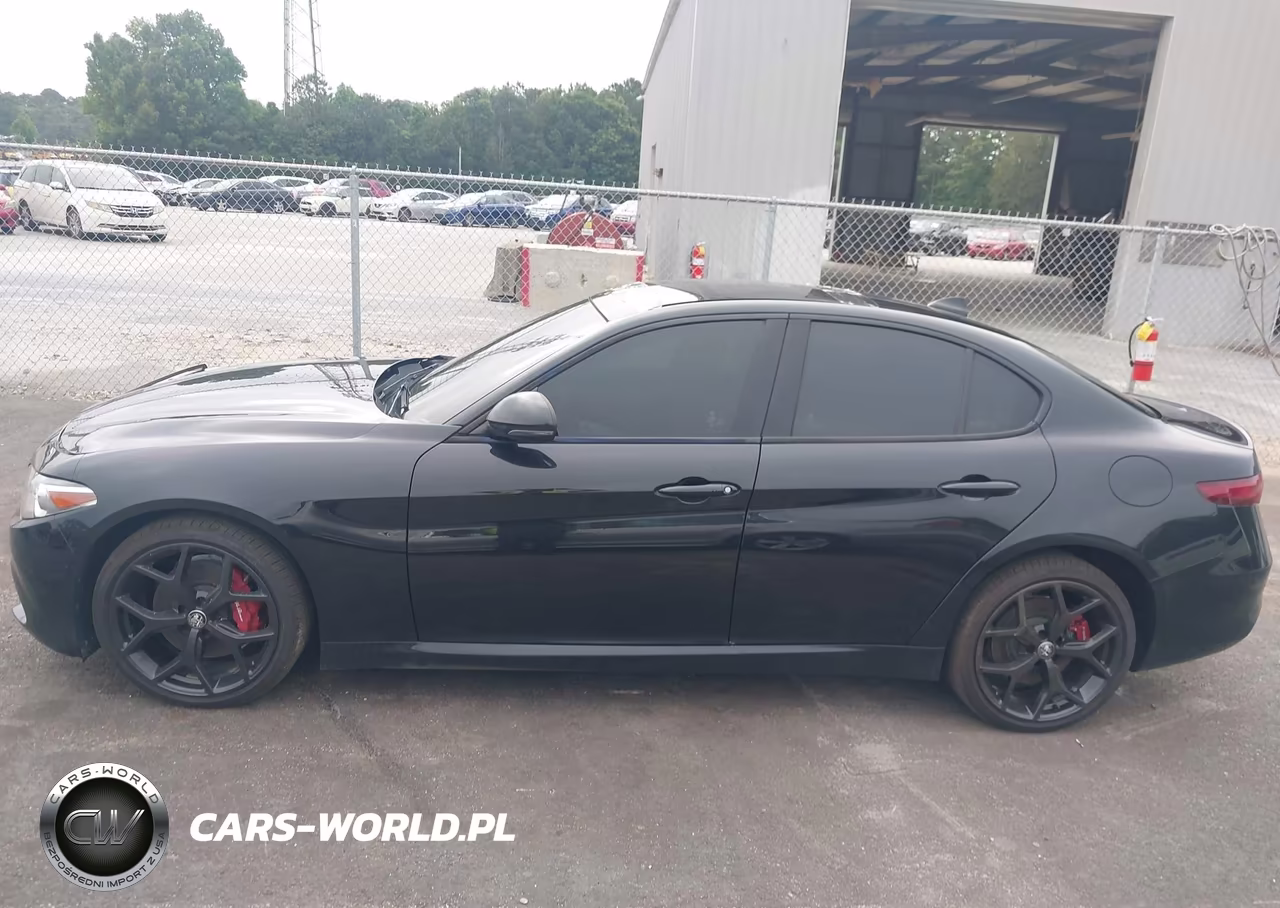 2021 Alfa Romeo Giulia Ti Rwd VIN:ZARFAMBN9M7644042 - 14