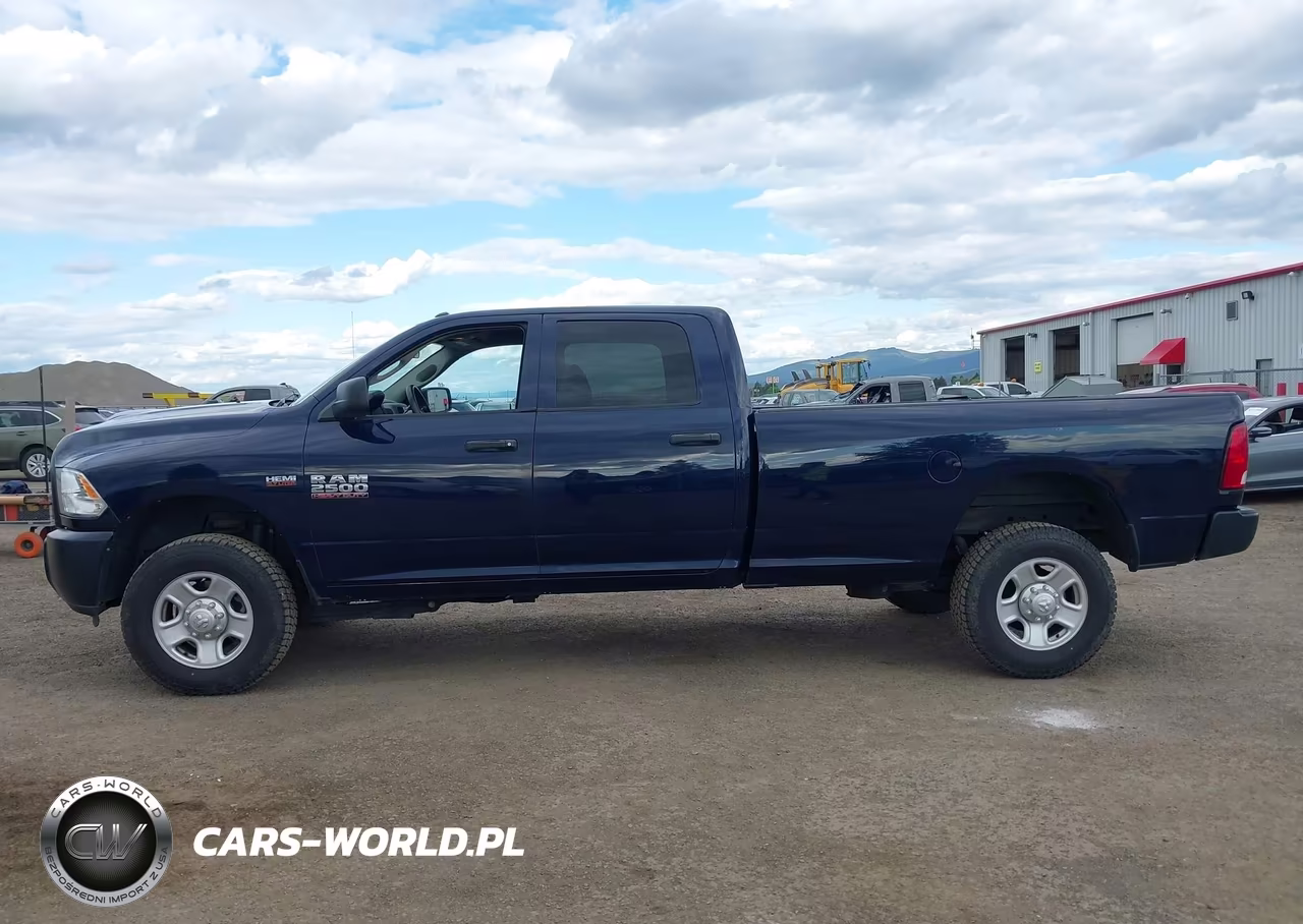 2018 Ram 2500 Tradesman 4X4 8' Box VIN:3C6TR5HT6JG346783 - 17