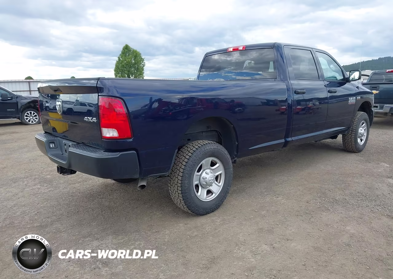 2018 Ram 2500 Tradesman 4X4 8' Box VIN:3C6TR5HT6JG346783 - 4