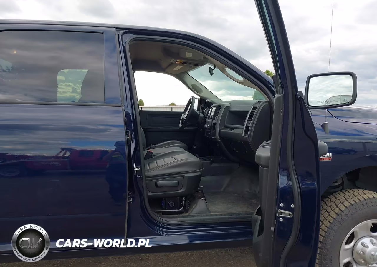 2018 Ram 2500 Tradesman 4X4 8' Box VIN:3C6TR5HT6JG346783 - 5
