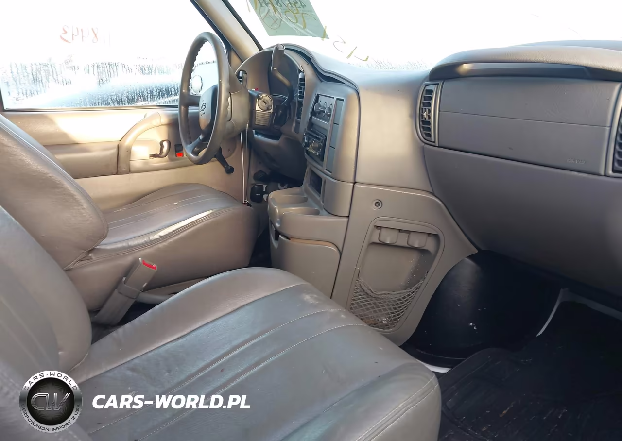 2005 Chevrolet Astro VIN:1GCDM19X95B118443 - 5