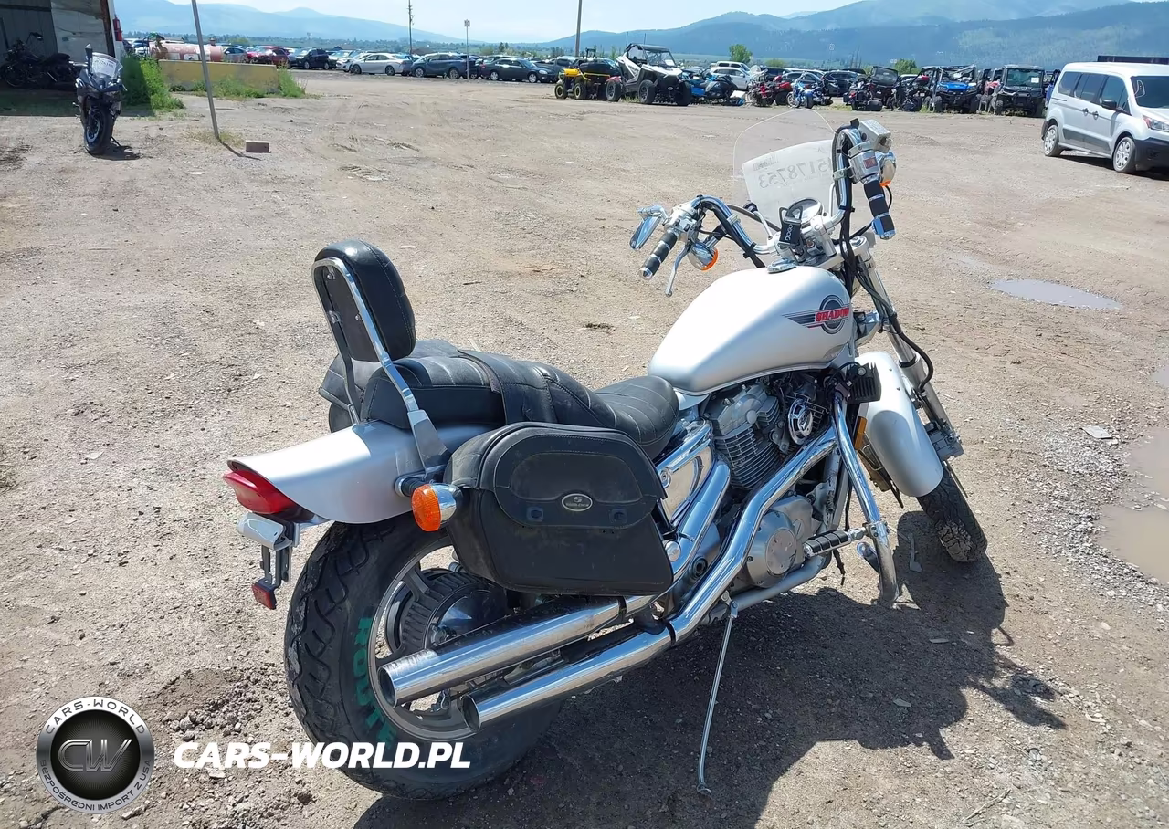 1992 Honda Vt1100 C VIN:1HFSC1813NA600005 - 4