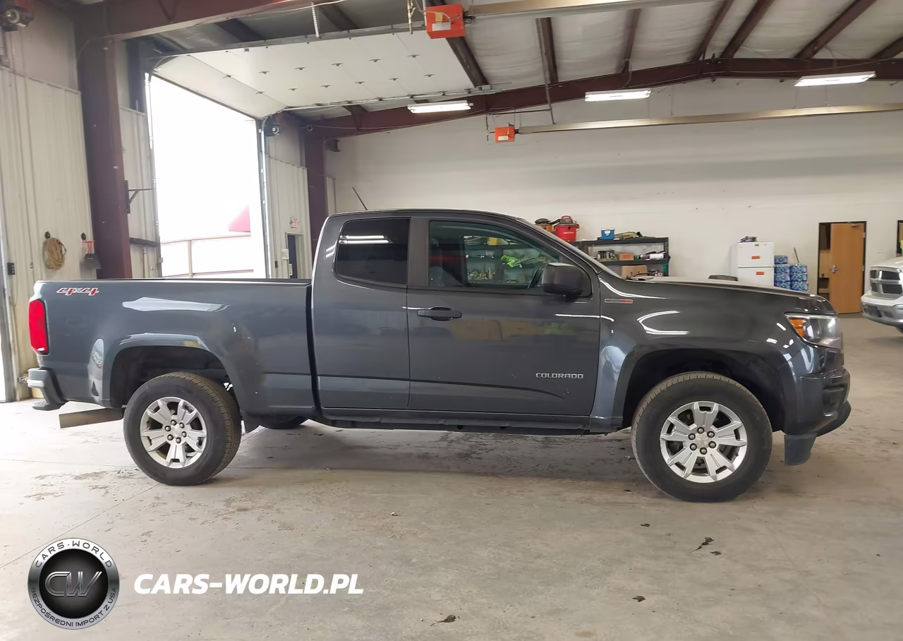 2017 Chevrolet Colorado Wt VIN:1GCRTBE12H1251135 - 13