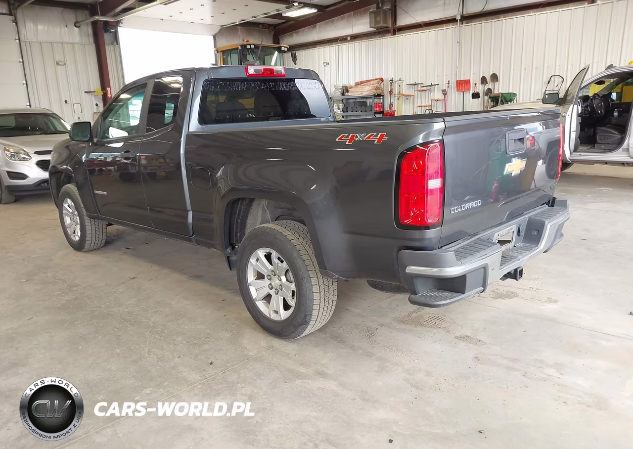 2017 Chevrolet Colorado Wt VIN:1GCRTBE12H1251135 - 3