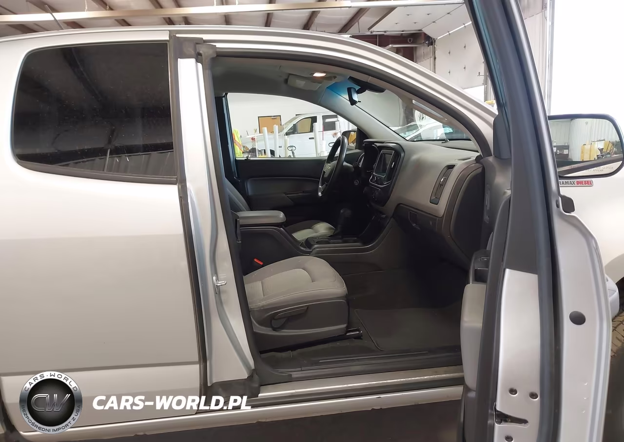 2017 Chevrolet Colorado Wt VIN:1GCRTBE10H1250968 - 5