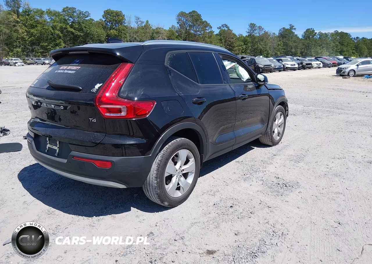 2020 Volvo Xc40 T4 Momentum VIN:YV4AC2HKXL2336225 - 4
