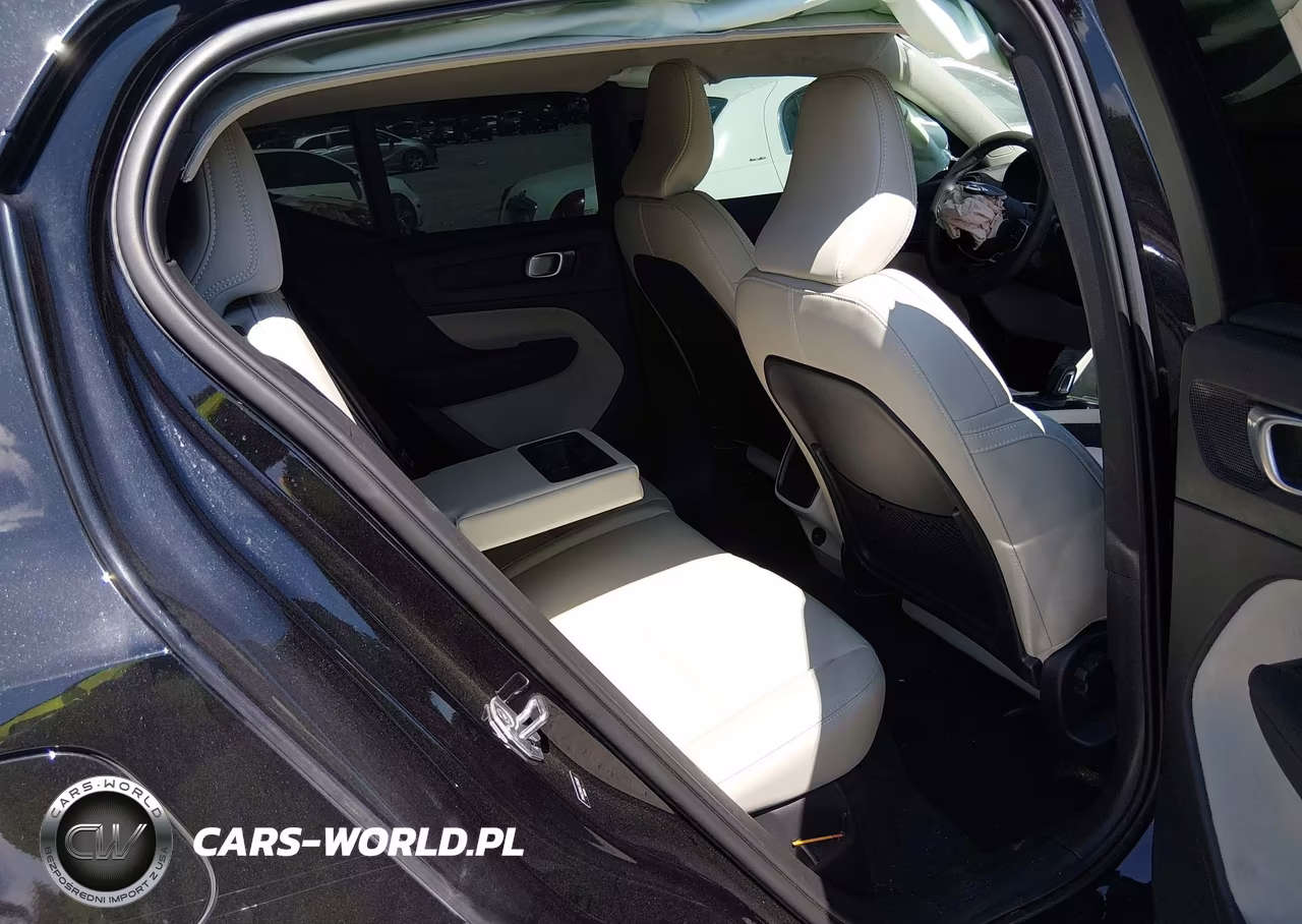 2020 Volvo Xc40 T4 Momentum VIN:YV4AC2HKXL2336225 - 8