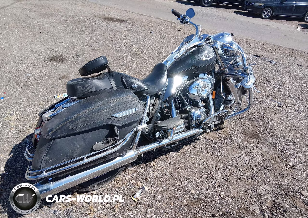 2007 Harley-Davidson Flhrci VIN:1HD1FR4117Y622191 - 4