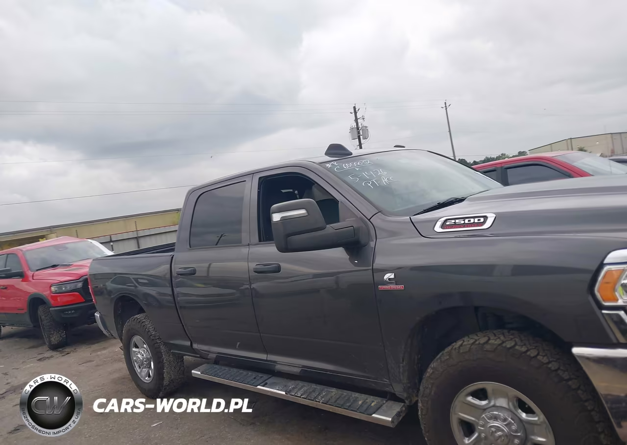 2023 Ram 2500 Tradesman 4X4 6'4 Box VIN:3C6UR5CL7PG569774 - 13