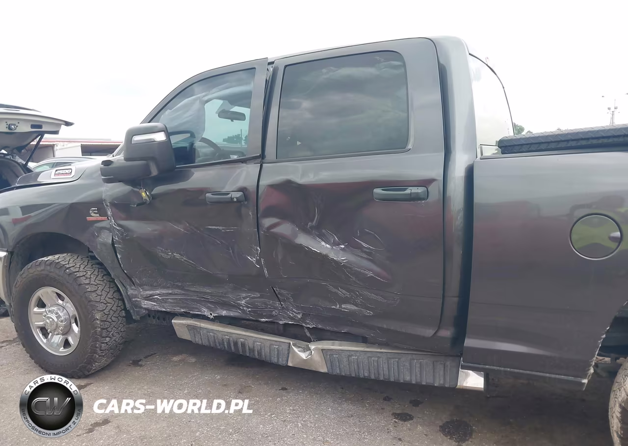 2023 Ram 2500 Tradesman 4X4 6'4 Box VIN:3C6UR5CL7PG569774 - 6