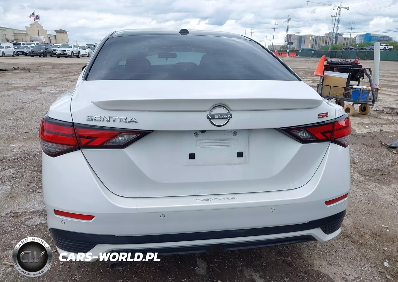 2025 Nissan Sentra Sr VIN:3N1AB8DV7SY232576 - 17