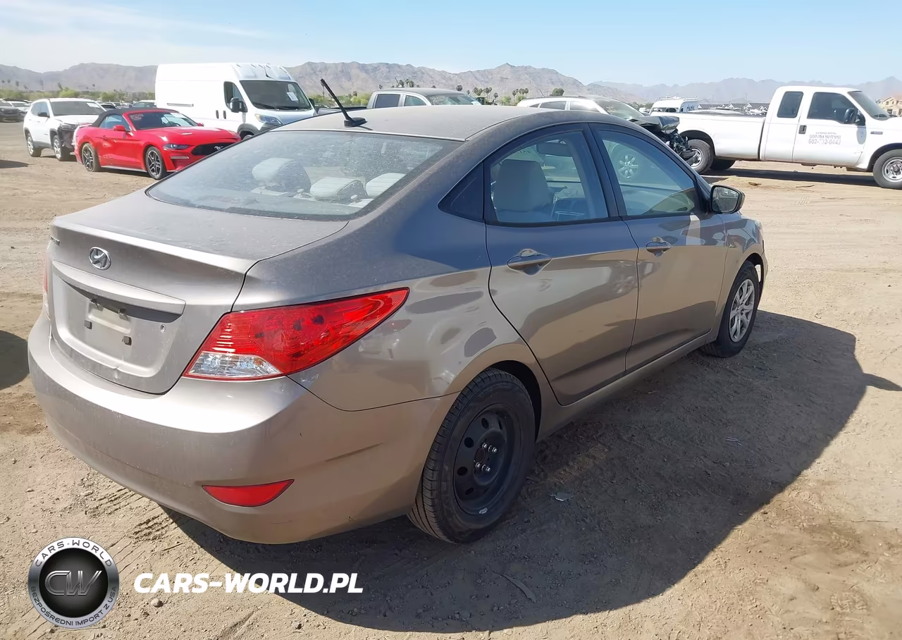 2014 Hyundai Accent Gls VIN:KMHCT4AE8EU721541 - 4