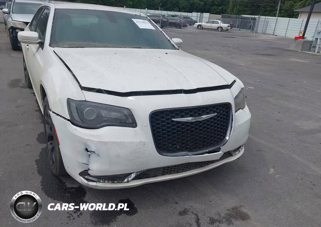 2019 Chrysler 300 300S VIN:2C3CCABG6KH516273 - 6