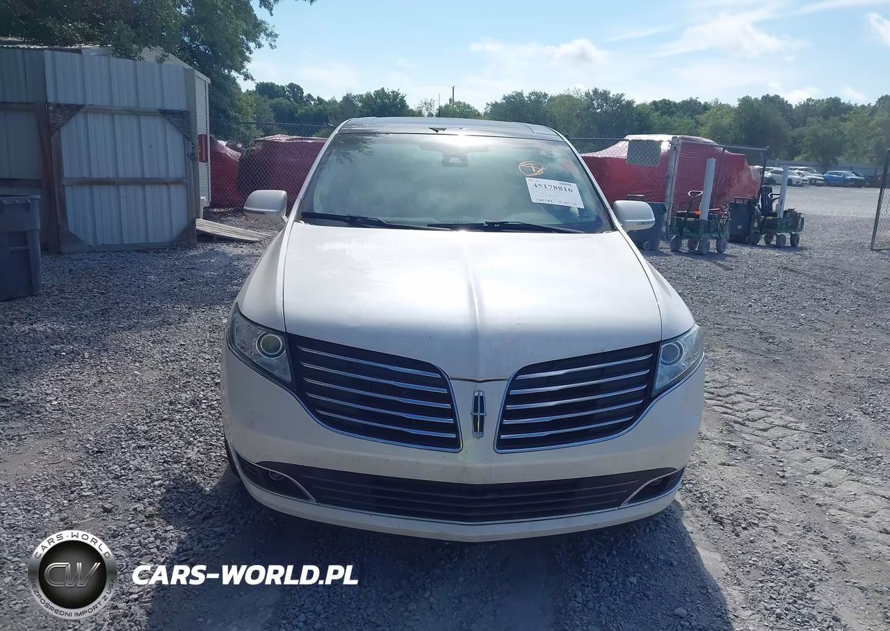 2018 Lincoln Mkt Reserve VIN:2LMHJ5AT6JBL02561 - 12