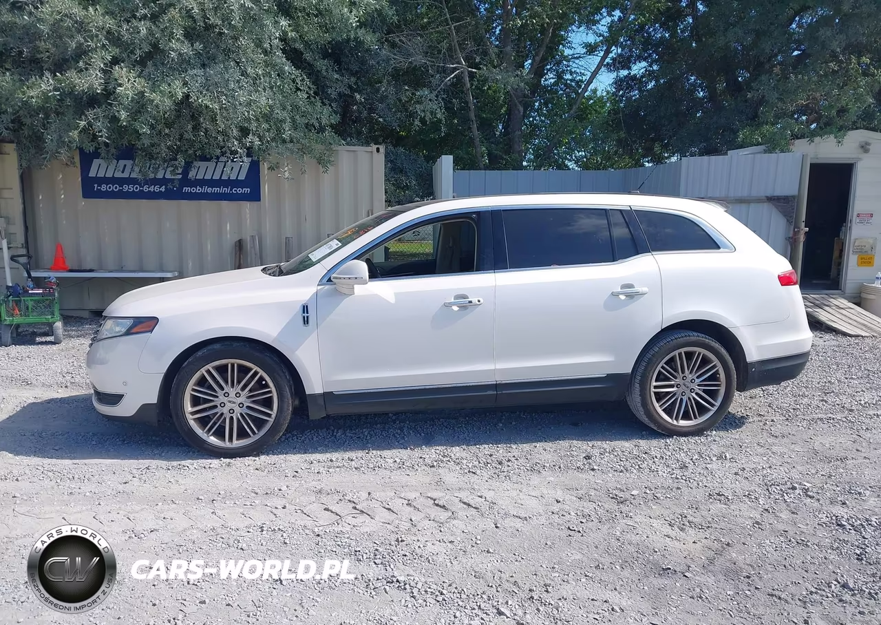 2018 Lincoln Mkt Reserve VIN:2LMHJ5AT6JBL02561 - 14