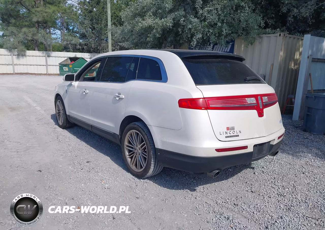 2018 Lincoln Mkt Reserve VIN:2LMHJ5AT6JBL02561 - 3