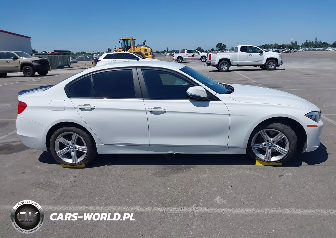 2015 BMW 320I VIN:WBA3B1G57FNT03543 - 13