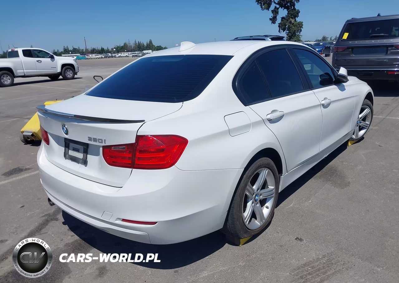 2015 BMW 320I VIN:WBA3B1G57FNT03543 - 4