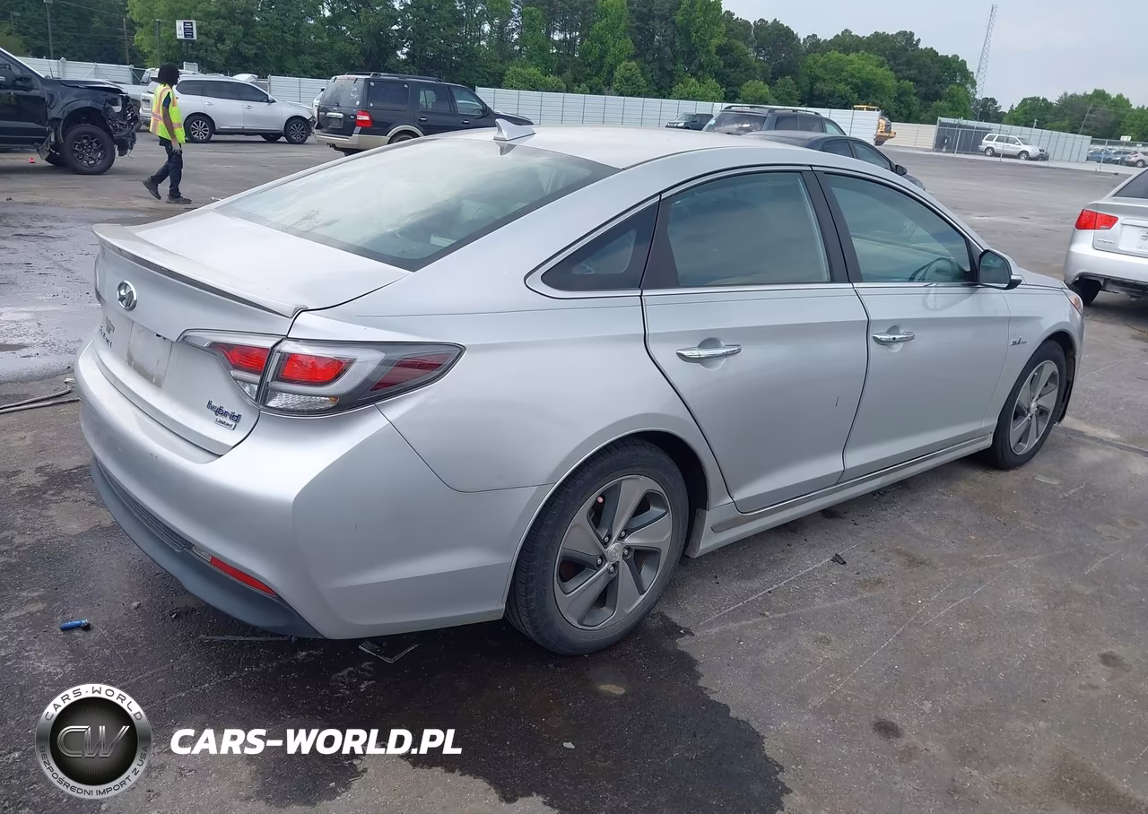 2016 Hyundai Sonata Hybrid Limited VIN:KMHE34L19GA009658 - 4