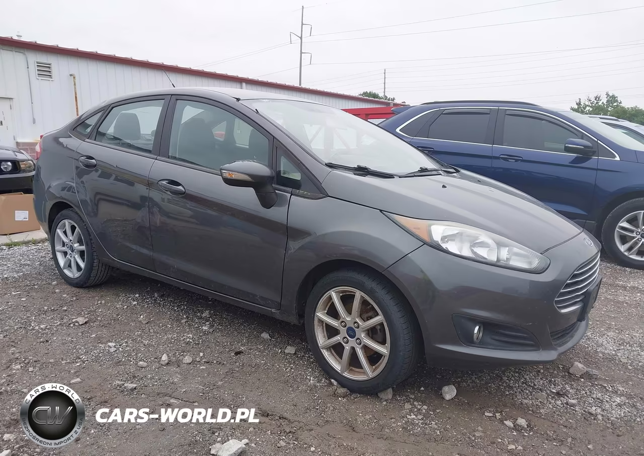 2015 Ford Fiesta Se – zdjęcie 1 z 11