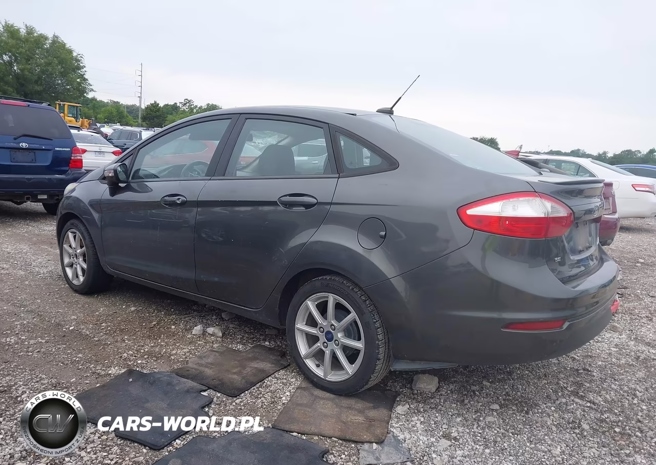 2015 Ford Fiesta Se VIN:3FADP4BJ3FM200568 - 3