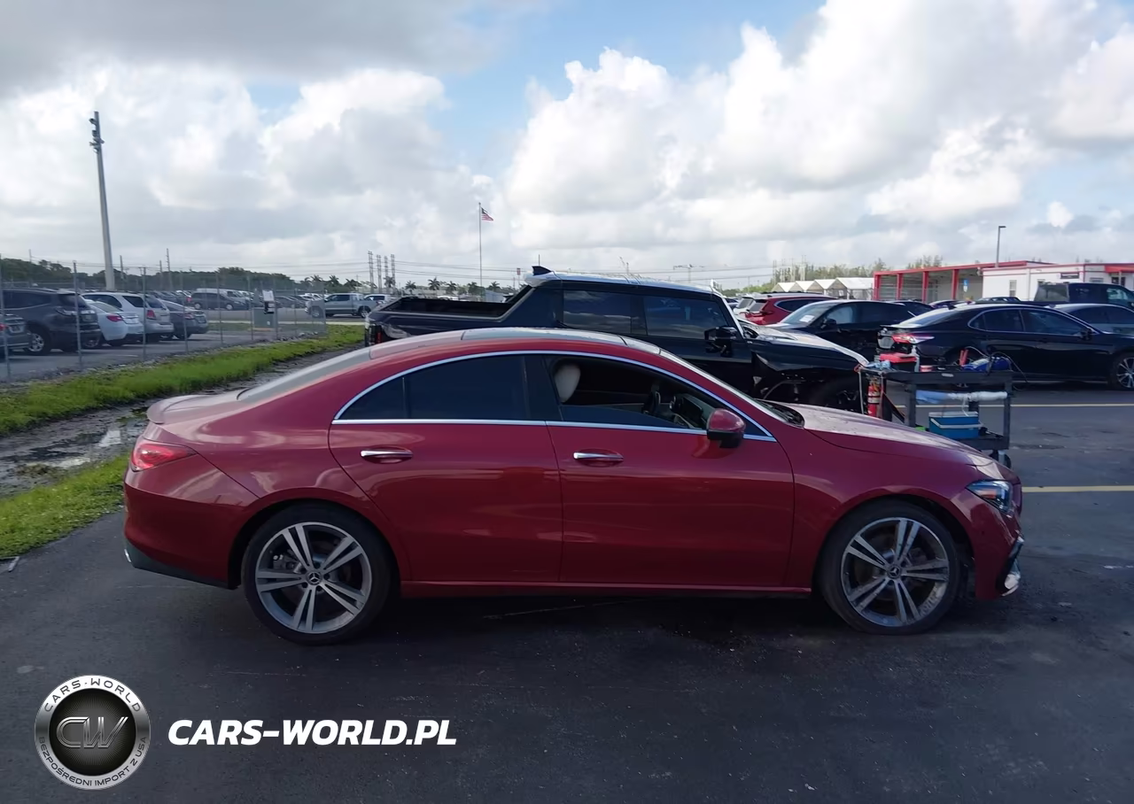 2021 Mercedes-Benz Cla 250 VIN:W1K5J4GB8MN160952 - 13