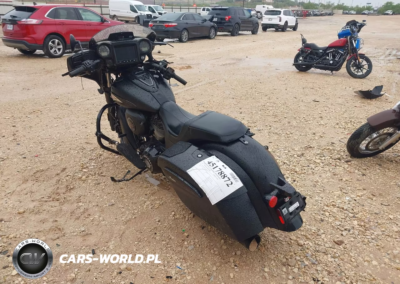 2025 Indian Motorcycle Co. Chieftain Darkhorse W-Powerband Audio VIN:56KTC9BBXS3440312 - 3