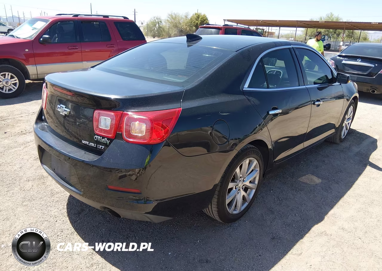 2015 Chevrolet Malibu 1Lz VIN:1G11F5SL9FF194856 - 4
