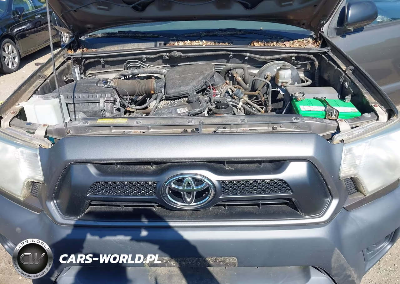 2012 Toyota Tacoma VIN:5TFPX4EN3CX007316 - 10