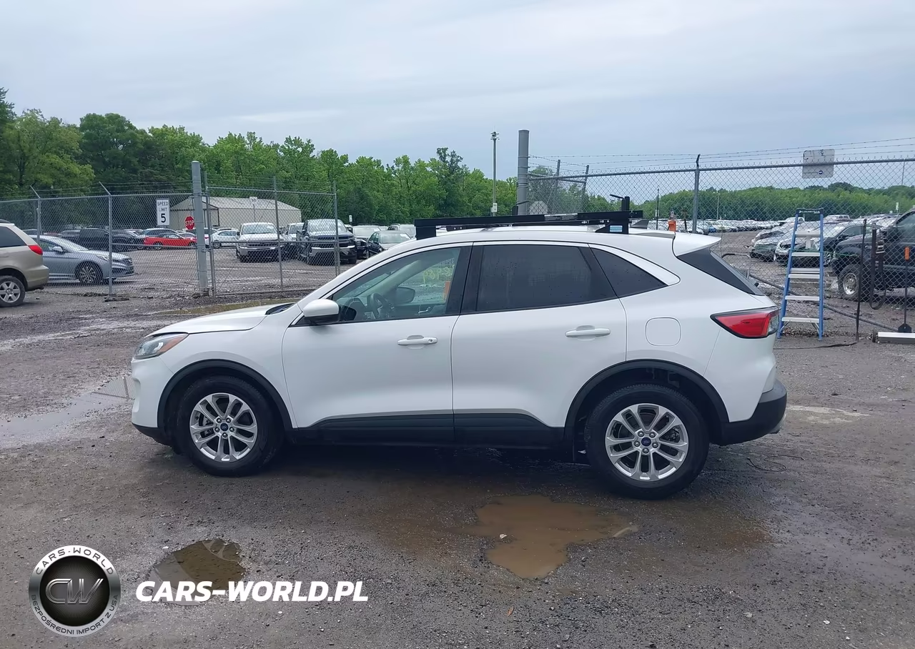 2020 Ford Escape Se VIN:1FMCU0G65LUB44504 - 14