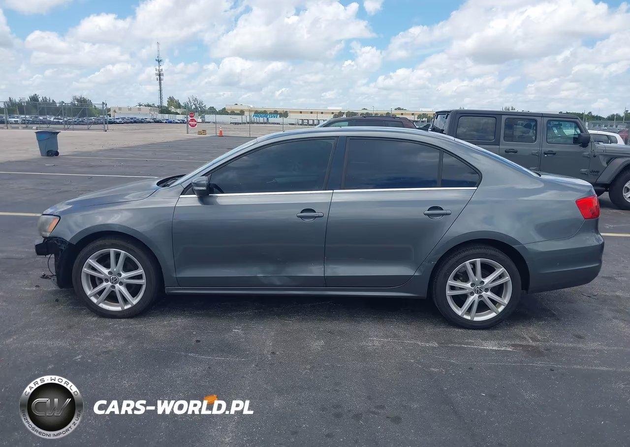 2012 Volkswagen Jetta 2.5L Sel VIN:3VWLX7AJ0CM365849 - 15