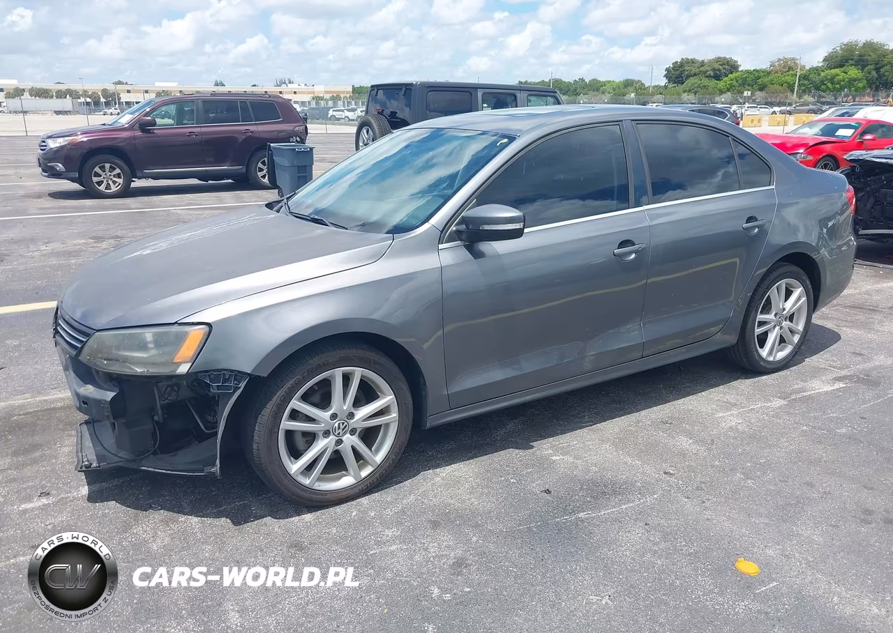 2012 Volkswagen Jetta 2.5L Sel VIN:3VWLX7AJ0CM365849 - 2