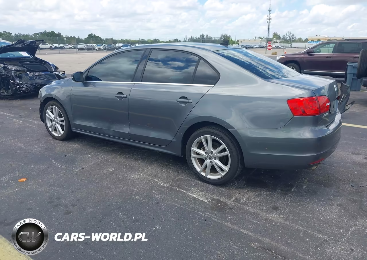 2012 Volkswagen Jetta 2.5L Sel VIN:3VWLX7AJ0CM365849 - 3
