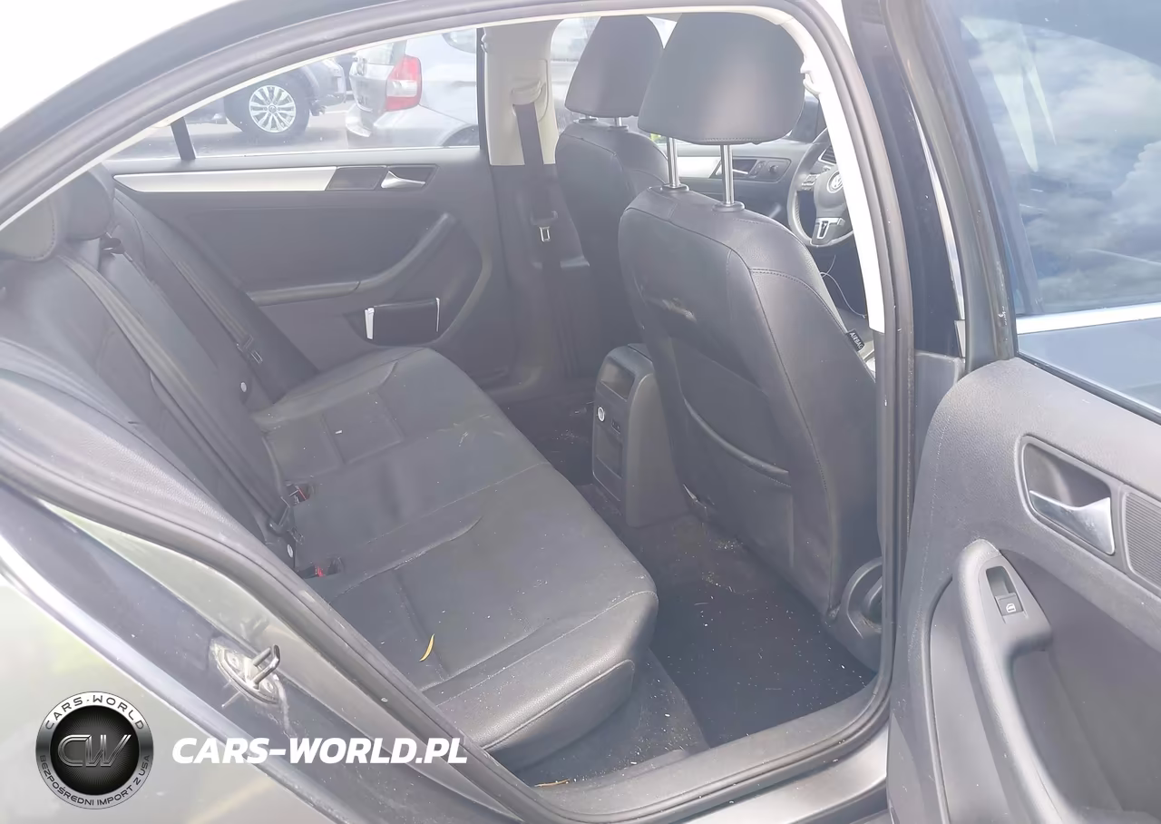 2012 Volkswagen Jetta 2.5L Sel VIN:3VWLX7AJ0CM365849 - 8