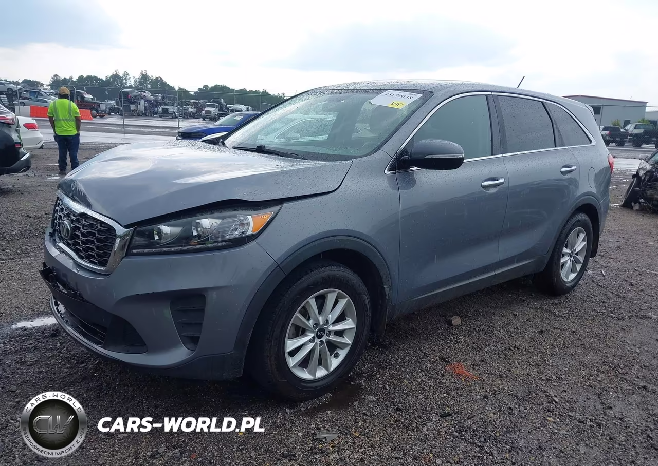 2019 Kia Sorento 2.4L L VIN:5XYPG4A33KG604245 - 2
