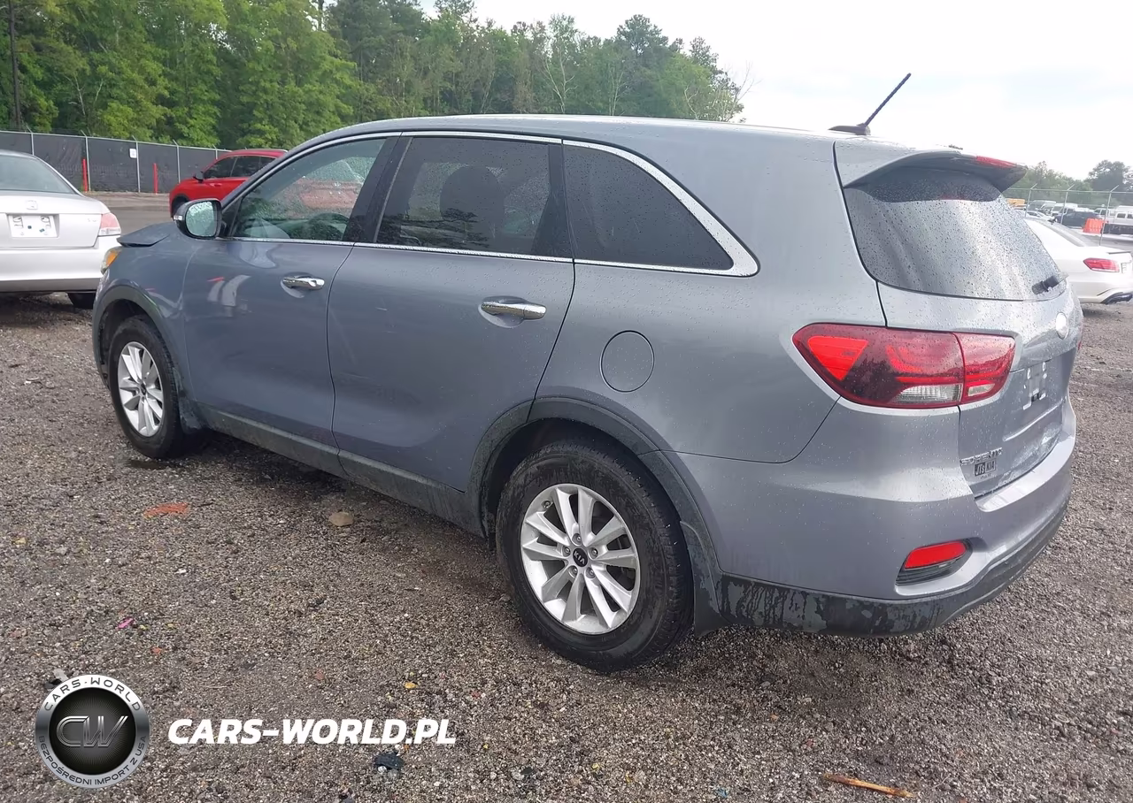 2019 Kia Sorento 2.4L L VIN:5XYPG4A33KG604245 - 3