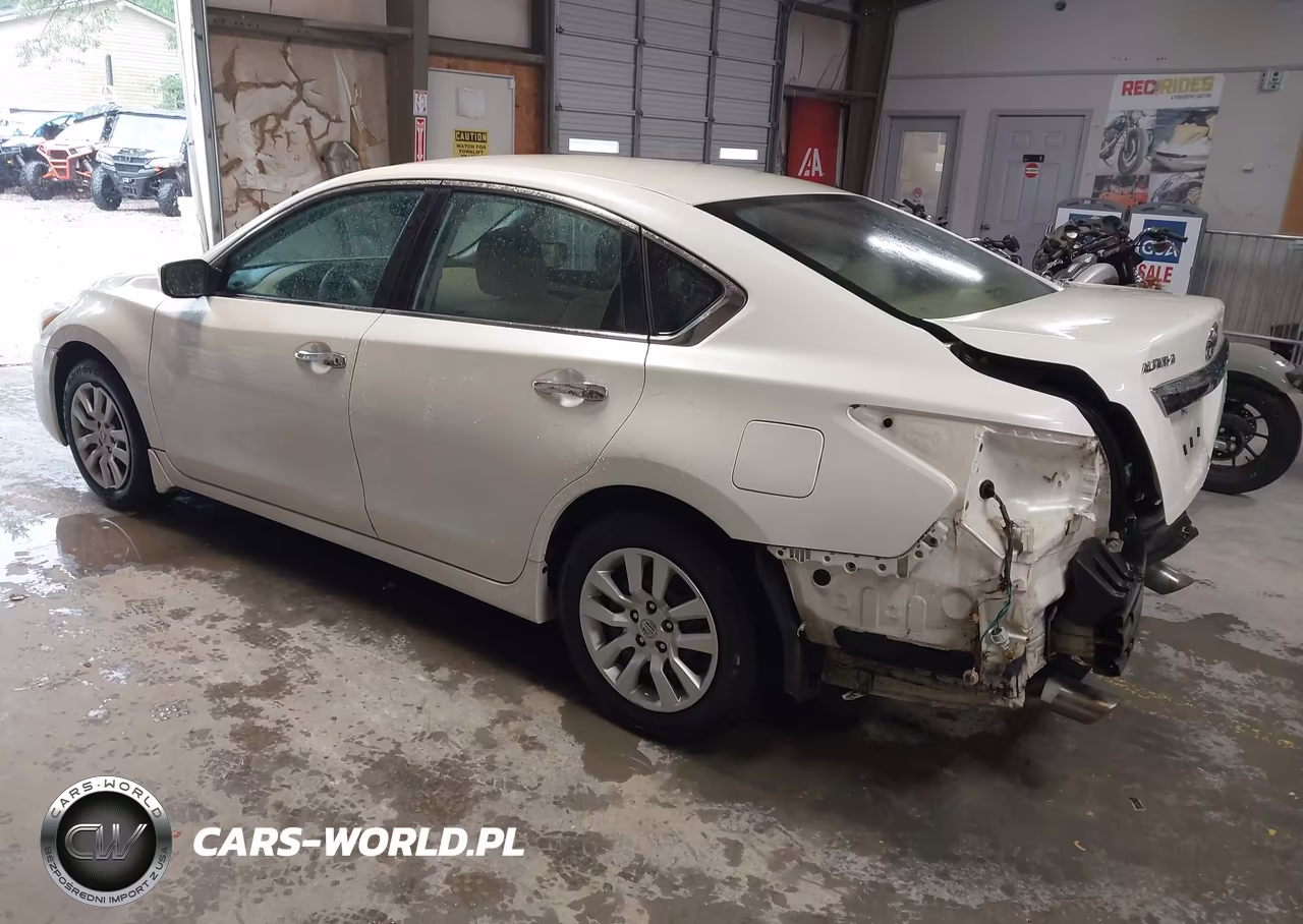 2015 Nissan Altima 2.5 S VIN:1N4AL3AP8FC569815 - 3