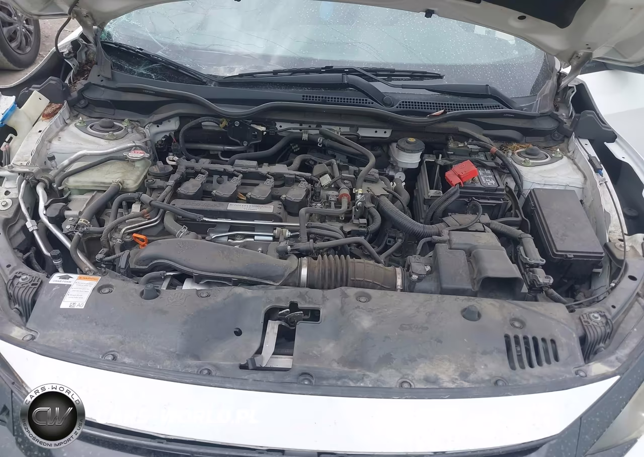 2018 Honda Civic Sport Touring VIN:SHHFK7H96JU201001 - 10