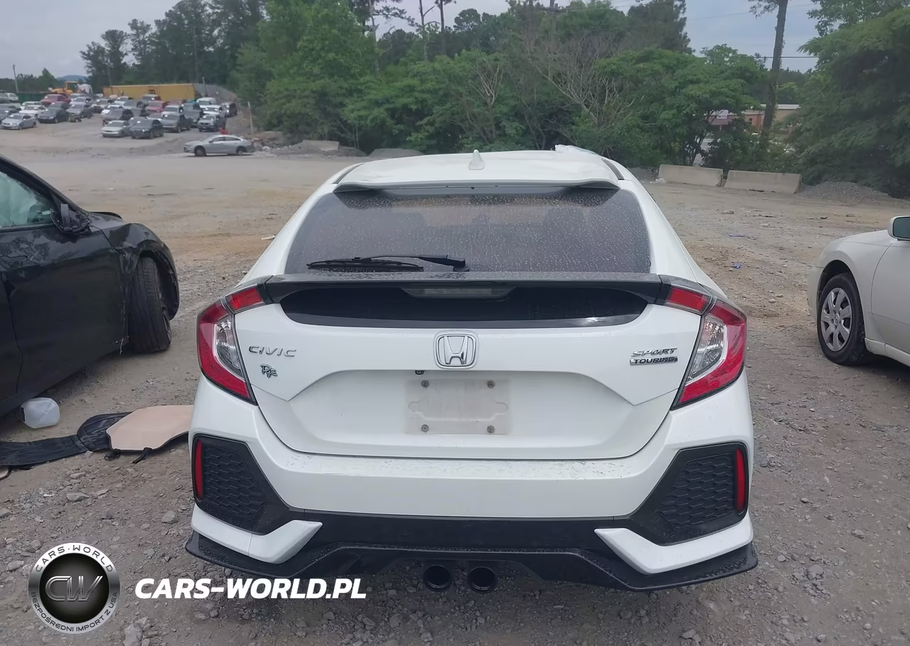 2018 Honda Civic Sport Touring VIN:SHHFK7H96JU201001 - 15