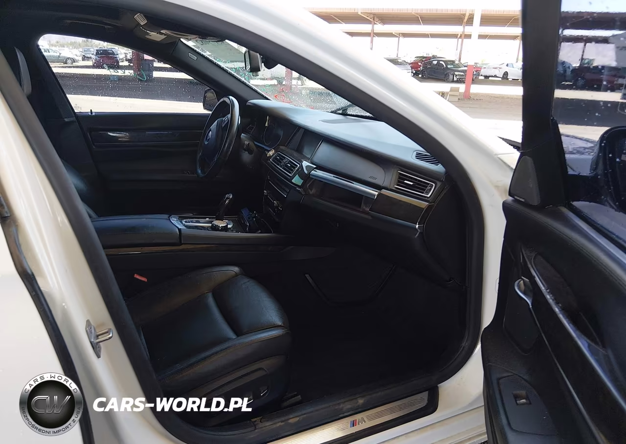 2014 BMW Alpina B7 VIN:WBAYE8C56ED134339 - 5