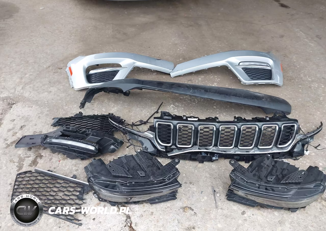 2023 Jeep Grand Cherokee 4Xe VIN:1C4RJYB63PC648851 - 12