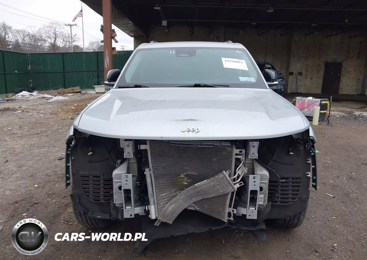 2023 Jeep Grand Cherokee 4Xe VIN:1C4RJYB63PC648851 - 13