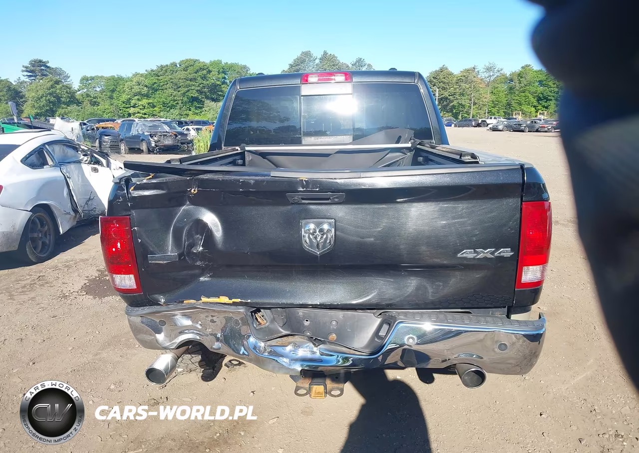 2011 Ram Ram 1500 Laramie VIN:1D7RV1CT7BS573334 - 16