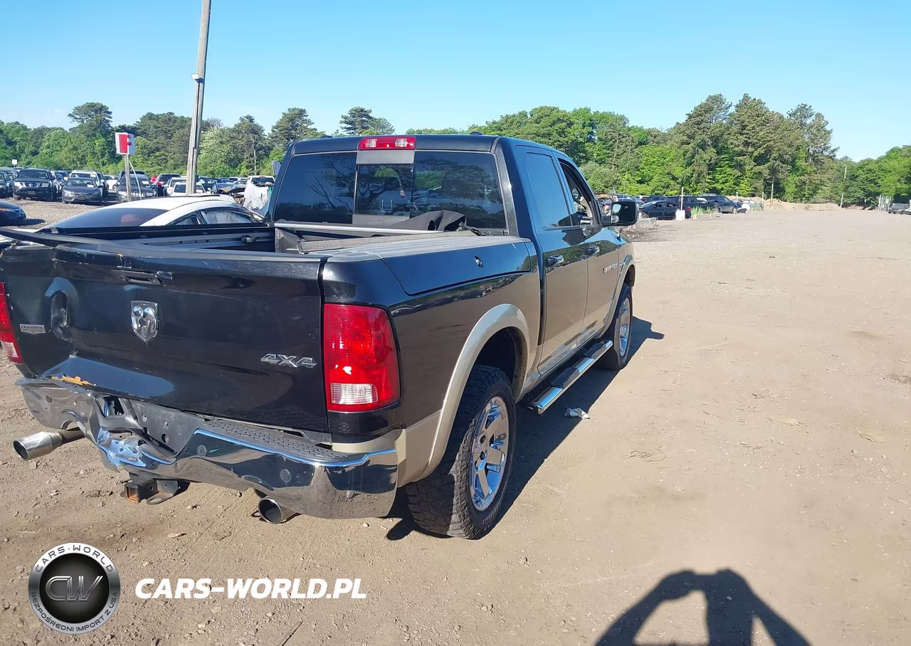 2011 Ram Ram 1500 Laramie VIN:1D7RV1CT7BS573334 - 4