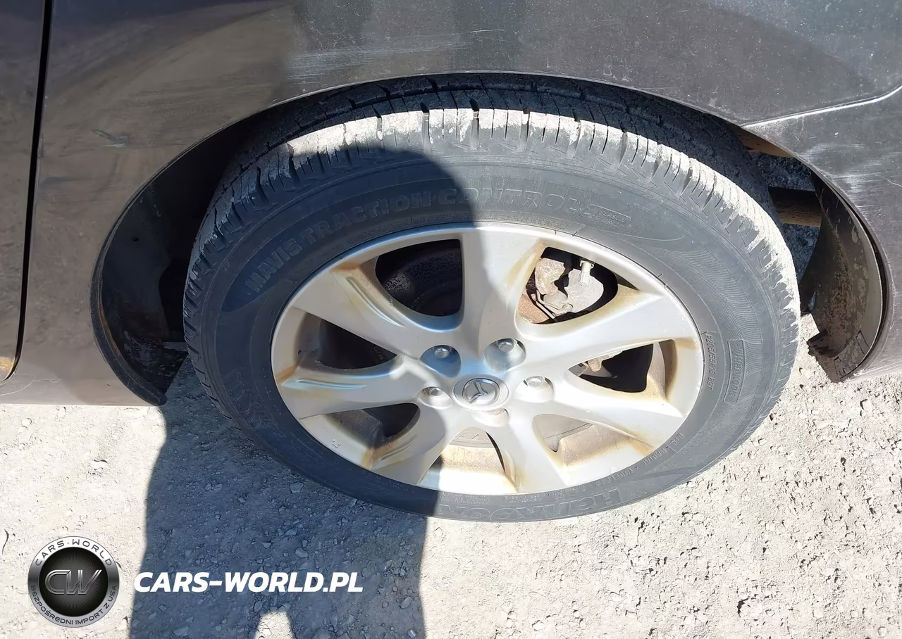 2011 Mazda Mazda3 I Touring VIN:JM1BL1VF4B1382940 - 12