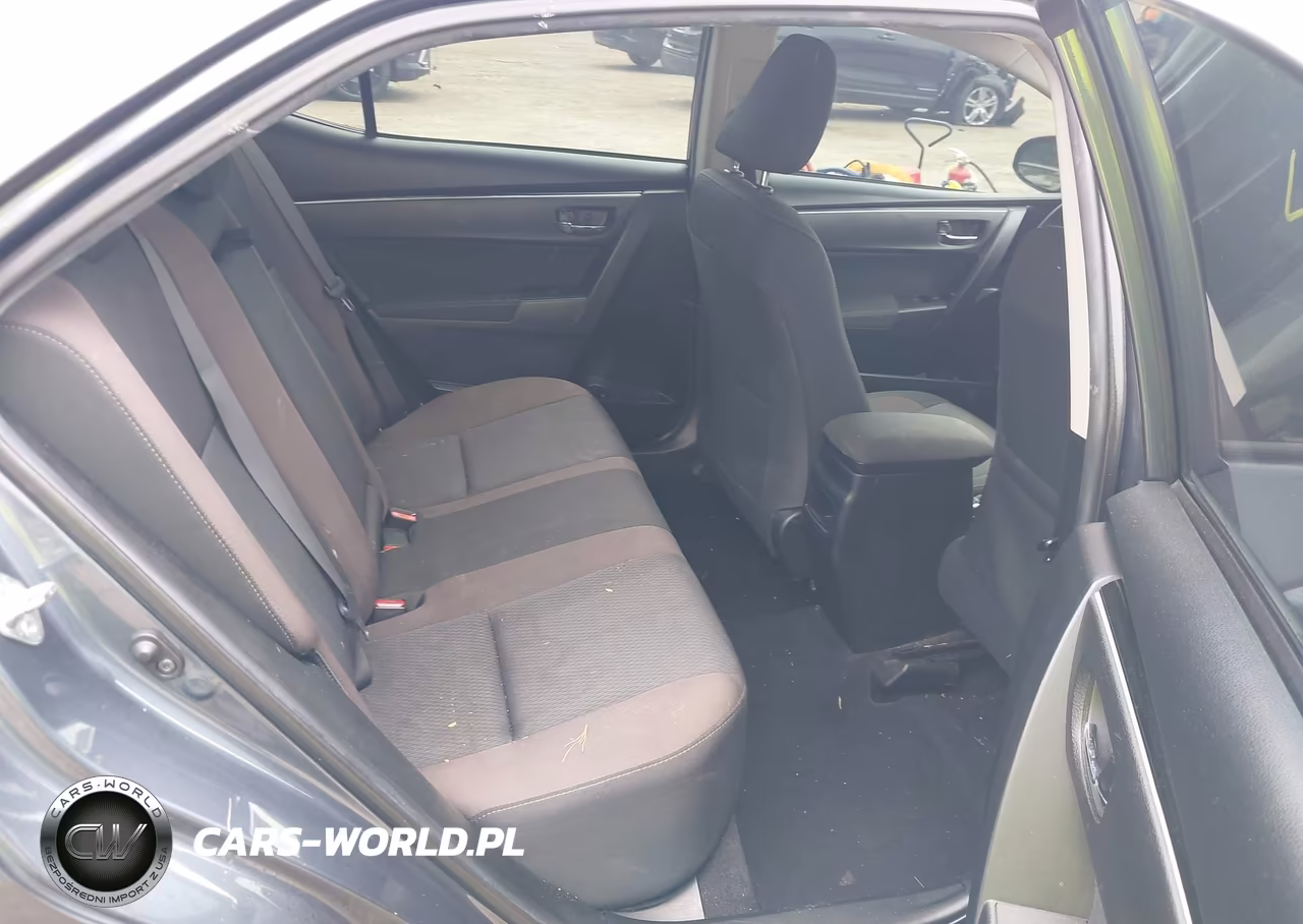 2018 Toyota Corolla Le VIN:2T1BURHE9JC032695 - 8