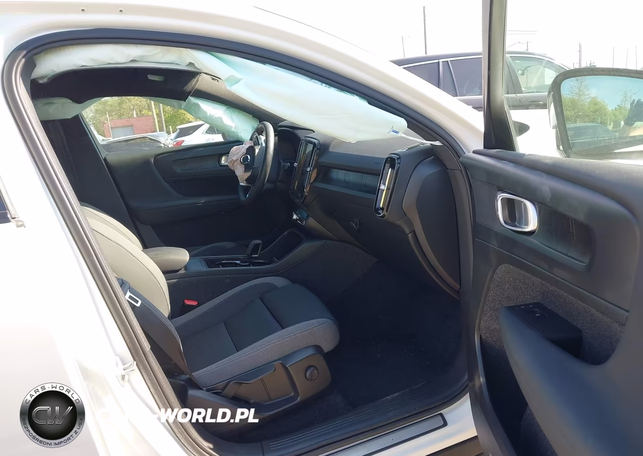 2024 Volvo C40 Recharge Pure Electric Twin Core VIN:YV4ER3GK8R2097824 - 5