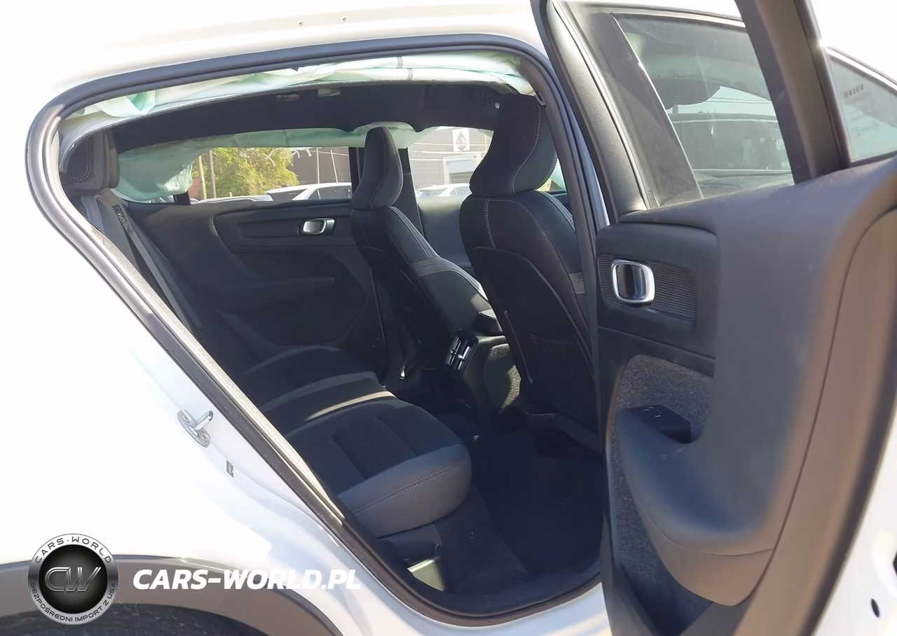 2024 Volvo C40 Recharge Pure Electric Twin Core VIN:YV4ER3GK8R2097824 - 8