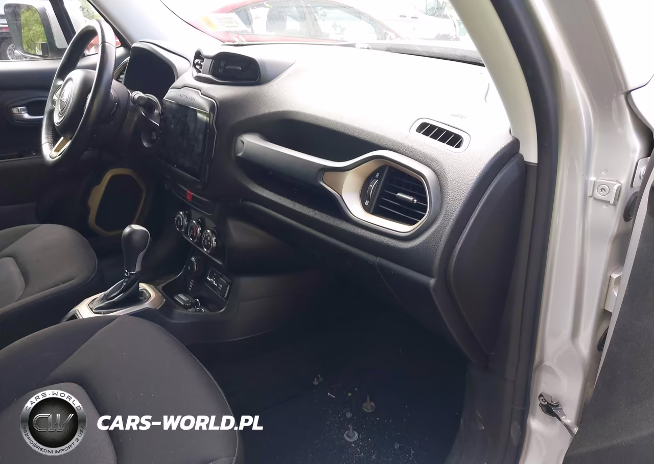 2016 Jeep Renegade Latitude VIN:ZACCJBBT6GPC92920 - 5